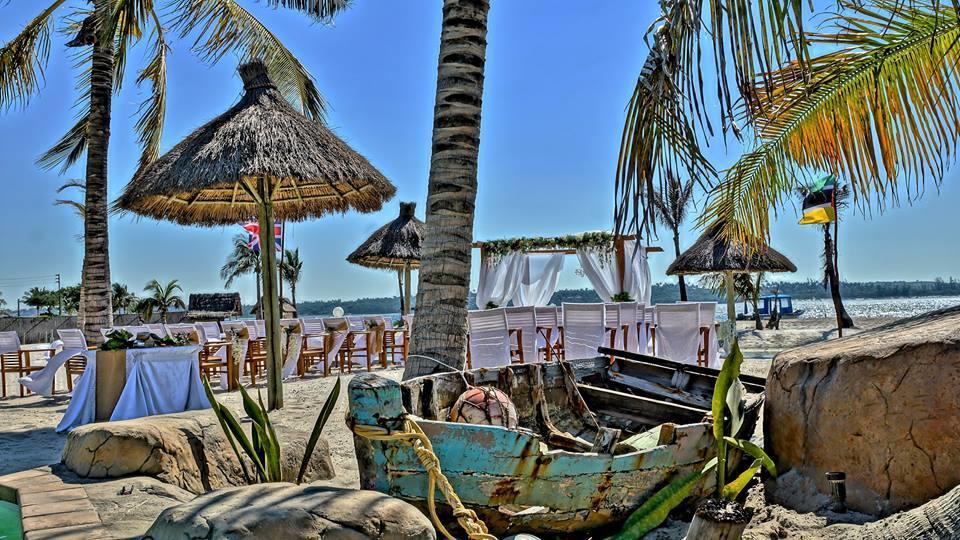 Nghunghwa Lodge Vila Praia Do Bilene エクステリア 写真